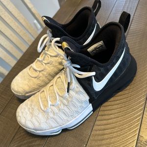 Nike KD Size 10 Cream/Black/White/Gold